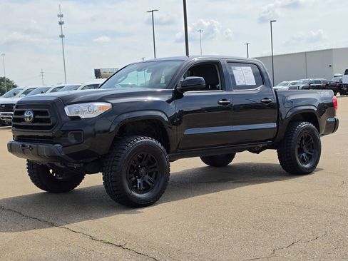 Used 2022 Toyota Tacoma SR w/ SR Convenience Package RWD image 1