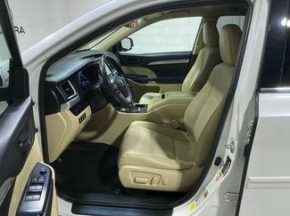 Used 2019 Toyota Highlander Plus video 2