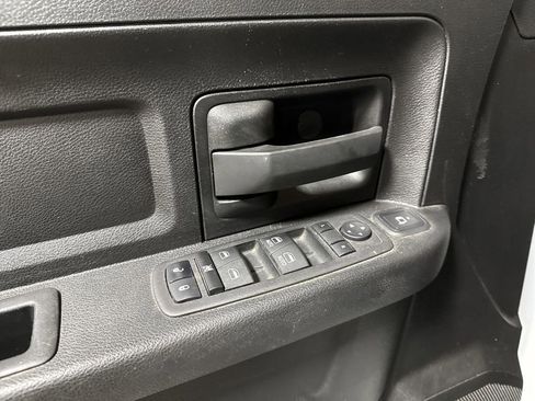 Used 2024 RAM 2500 Tradesman w/ Chrome Appearance Group image 20