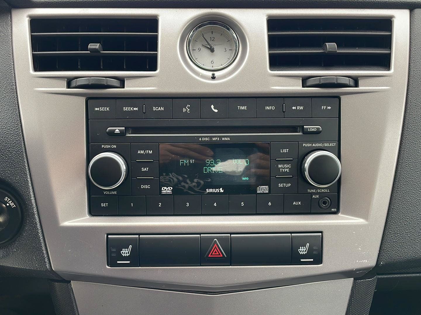 Used 2010 Chrysler Sebring Limited FWD image 21