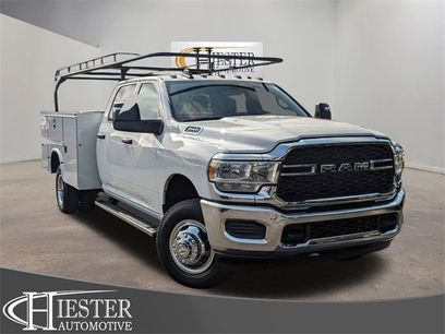 New 2024 RAM 3500 Tradesman w/ Chrome Appearance Group