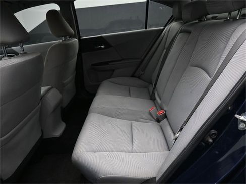Used 2015 Honda Accord LX image 25