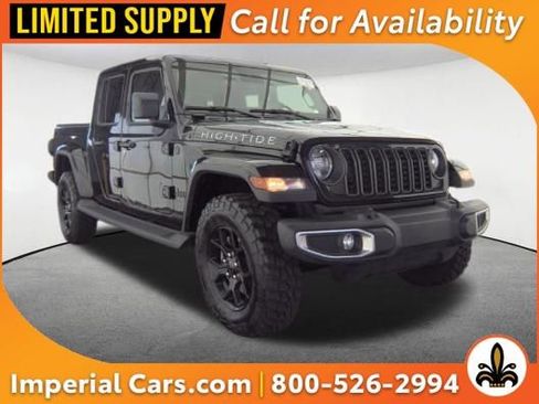 Used 2025 Jeep Gladiator Sport AWD/4WD image 1