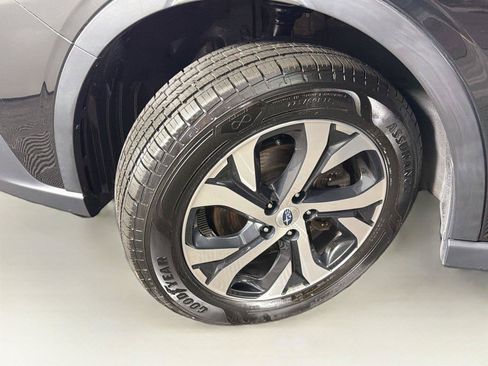 Used 2022 Subaru Outback Touring XT AWD/4WD image 37