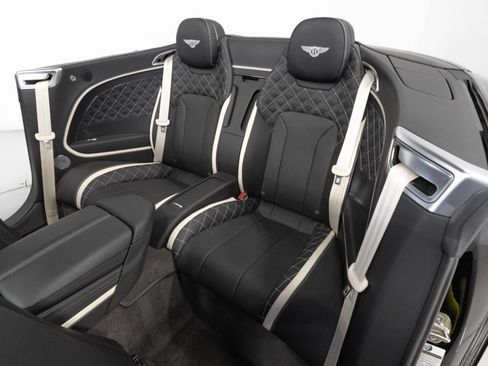 Used 2023 Bentley Continental GT Speed AWD/4WD image 42