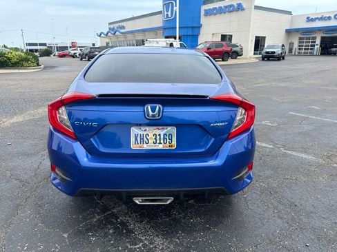 Used 2019 Honda Civic Sport image 3