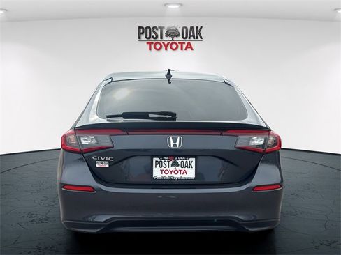 Used 2024 Honda Civic EX-L image 6