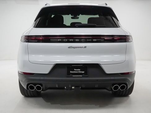 New 2026 Porsche Cayenne S image 11