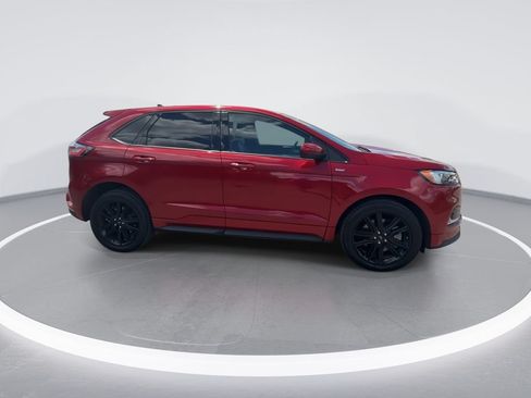 Used 2022 Ford Edge ST-Line w/ Class II Trailer Tow Package AWD/4WD image 9