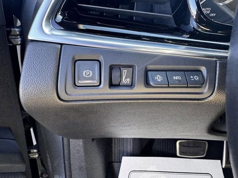 Used 2024 Cadillac XT6 Sport w/ Technology Package image 20