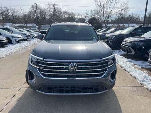 New 2026 Volkswagen Atlas SE AWD/4WD image 2