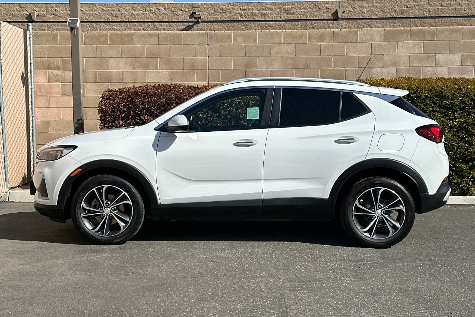 Used 2023 Buick Encore GX Select FWD image 7