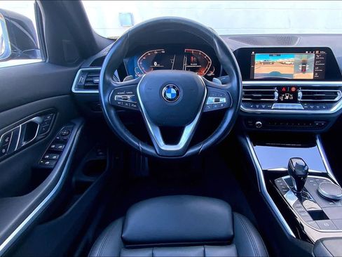 Used 2019 BMW 330i Sedan w/ Convenience Package RWD image 15