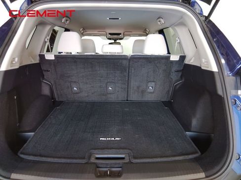 Used 2022 Nissan Rogue SV AWD/4WD image 9