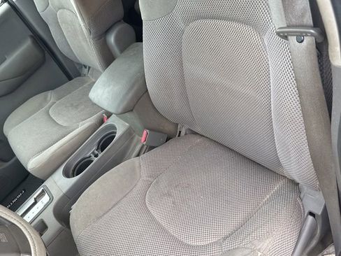 Used 2014 Nissan Frontier S image 7