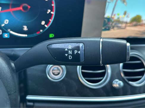 Used 2023 Mercedes-Benz E 350 4MATIC Sedan image 30