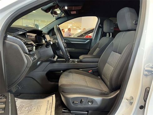 Certified 2025 GMC Acadia Elevation image 7