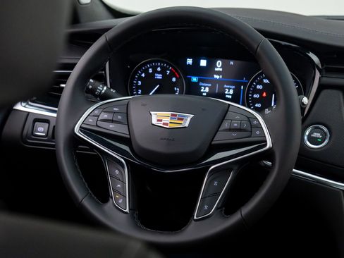 New 2026 Cadillac XT5 Premium Luxury w/ Driver Assist Package image 11