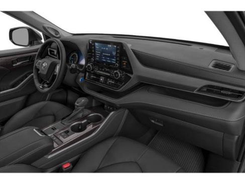 Certified 2021 Toyota Highlander Limited AWD/4WD image 15