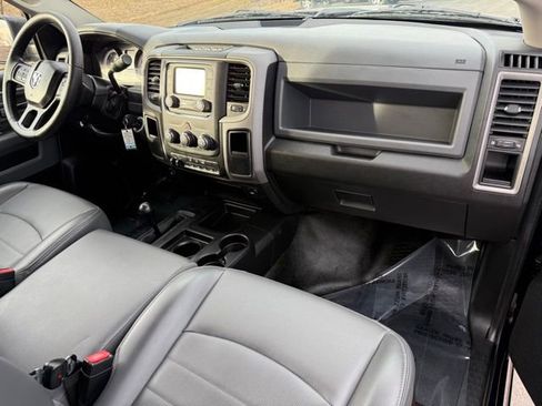 Used 2016 RAM 2500 Tradesman w/ Chrome Appearance Group image 21