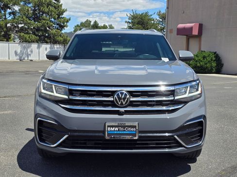 Used 2023 Volkswagen Atlas Cross Sport SEL Premium R-Line AWD/4WD image 6
