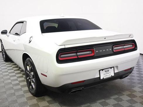 Used 2018 Dodge Challenger GT w/ Driver Convenience Group AWD/4WD image 4