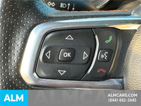 Used 2023 Jeep Gladiator Mojave w/ Cold Weather Group image 28