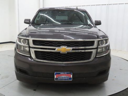 Used 2017 Chevrolet Suburban LT AWD/4WD image 5