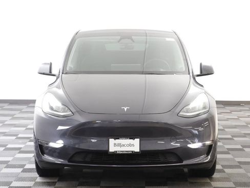 Used 2024 Tesla Model Y Long Range AWD/4WD image 26