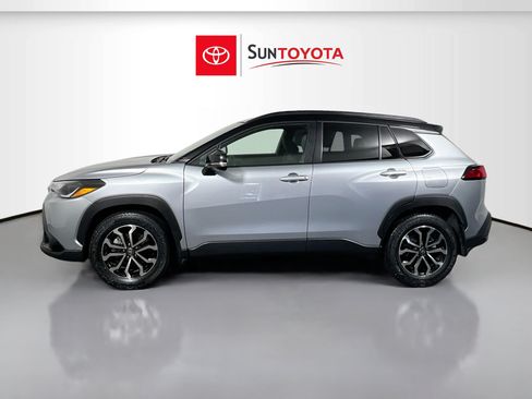 Used 2025 Toyota Corolla Cross AWD Hybrid image 7