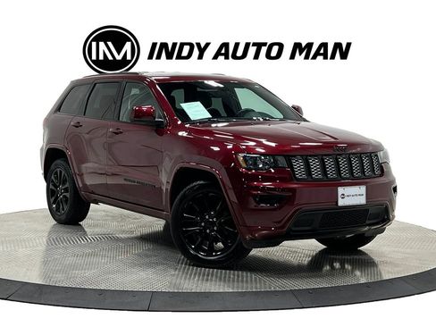 Used 2019 Jeep Grand Cherokee Altitude AWD/4WD image 2
