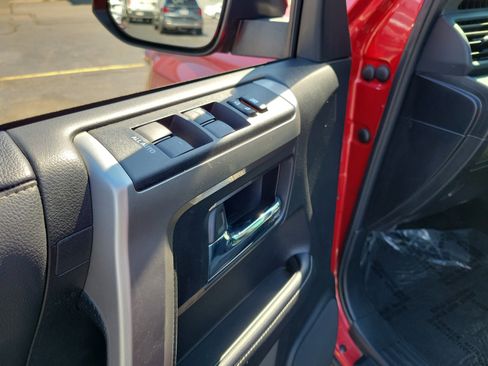 Used 2023 Toyota 4Runner SR5 image 18