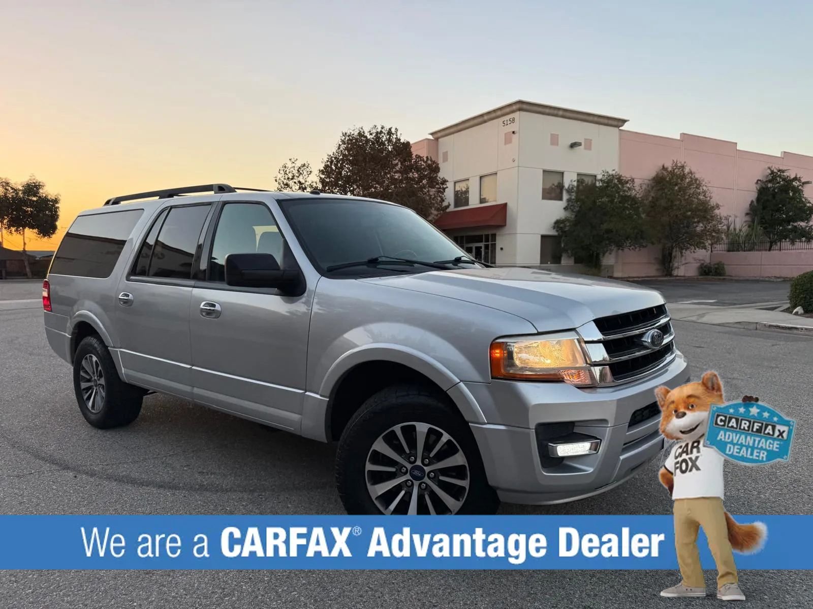 Used 2017 Ford Expedition EL XLT RWD image 2