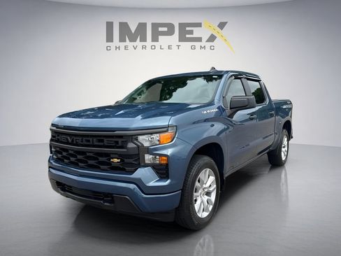 Used 2024 Chevrolet Silverado 1500 Custom AWD/4WD image 1