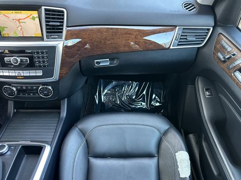 Used 2012 Mercedes-Benz ML 350 4MATIC image 32