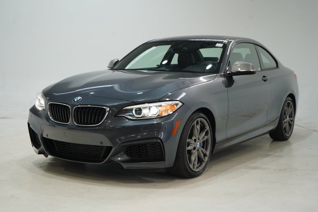 Used 2016 BMW M235i xDrive Coupe AWD/4WD image 3