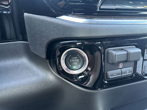 New 2026 Chevrolet Silverado 1500 LT Trail Boss w/ Convenience Package II image 16