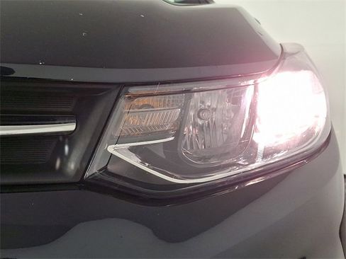 Used 2021 Chevrolet Trax LS w/ Tint and Cruise Package image 12