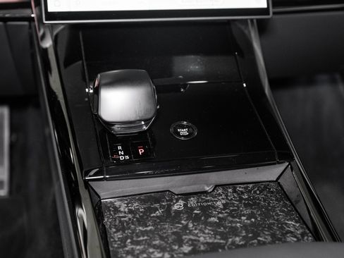 Used 2025 Land Rover Range Rover Sport SV Edition Two image 36