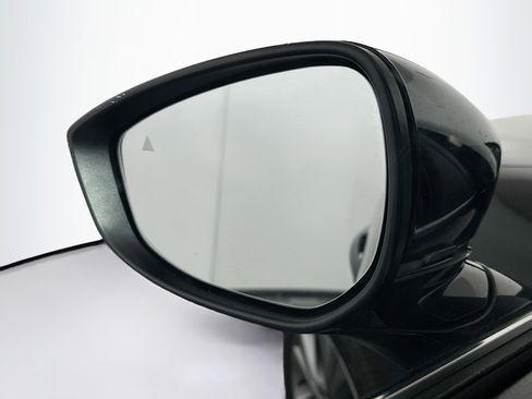 Used 2025 MAZDA CX-30 AWD 2.5 S w/ Preferred Package image 16