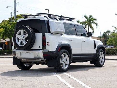 Used 2022 Land Rover Defender 110 SE AWD/4WD image 8