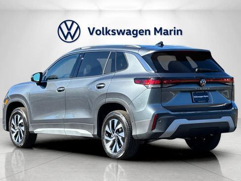 New 2025 Volkswagen Tiguan S image 3