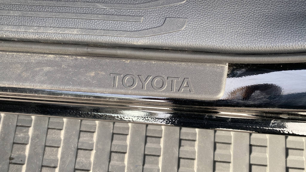 Used 2025 Toyota 4Runner TRD Off-Road AWD/4WD image 10