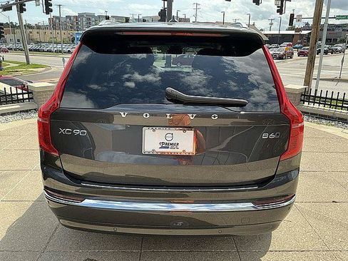 Certified 2023 Volvo XC90 B6 Plus w/ Protection Package Premier AWD/4WD image 7