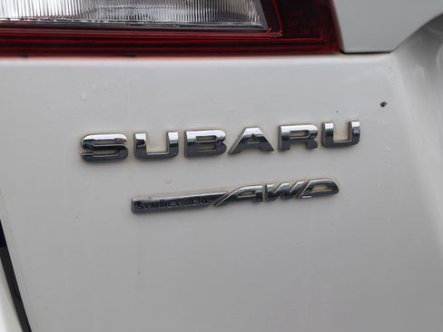 Used 2016 Subaru Outback 2.5i Premium image 11