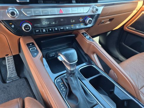 Used 2024 Kia Telluride SX X-Pro AWD/4WD image 12