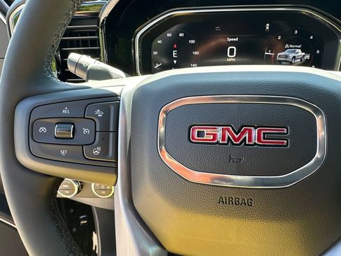 New 2026 GMC Sierra 1500 Elevation w/ Elevation Premium Package AWD/4WD image 25