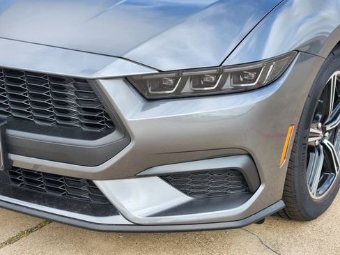 New 2025 Ford Mustang Coupe image 9