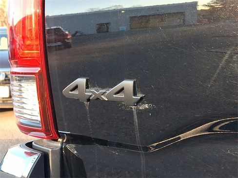 Used 2023 Toyota Tacoma TRD Sport image 28