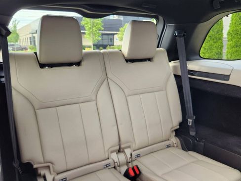 Used 2020 Land Rover Discovery HSE AWD/4WD image 11